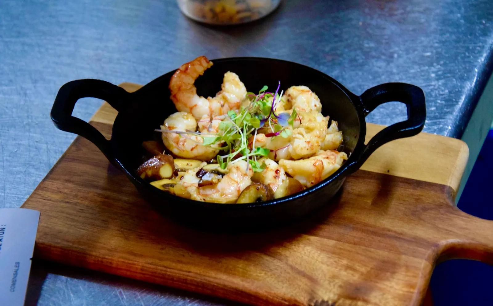 Langostinos al Ajillo